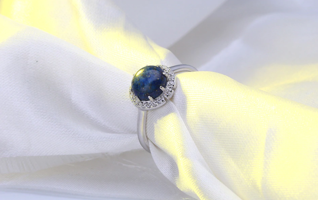 Bague en lapis lazuli et argent sterling 925. - France